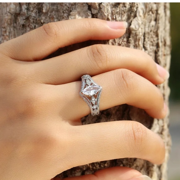 Gorgeous 925 Silver Rings  White Sapphire ring - Picture 5 of 6